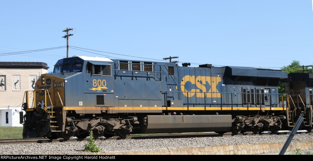 CSX 800